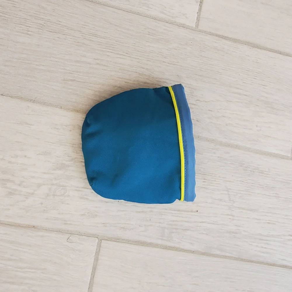 Light blue and turquoise treat pouch with zipper